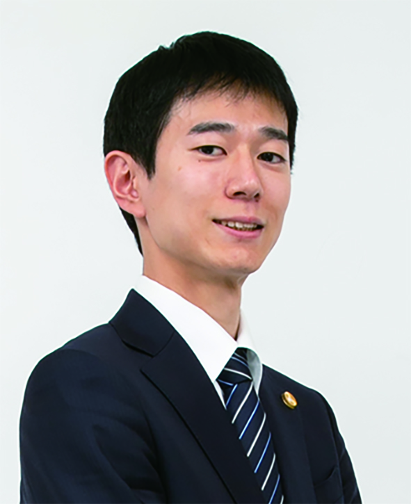 弁護士　山田　真也